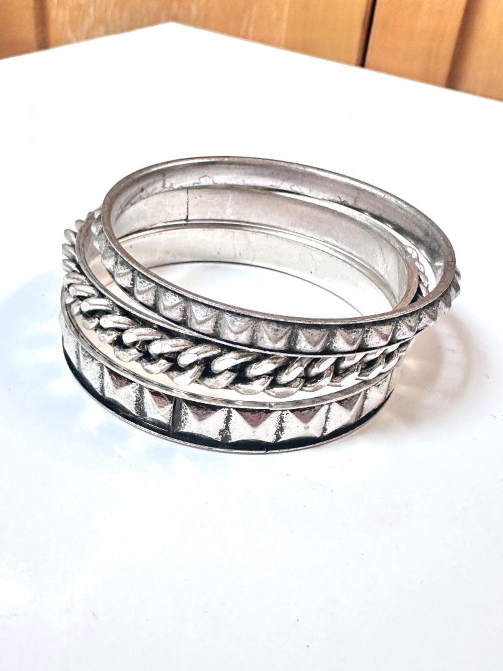 💫 3/$25 💫 Studded Antiqued Silver Tone Bangle Bracelet Stack - Set of 3